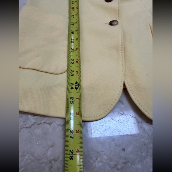 Talbots Blazer Aberdeen
Women's Size 6‎ Yellow Jacket Cotton
Stretch Knit - Picture 9 of 9
